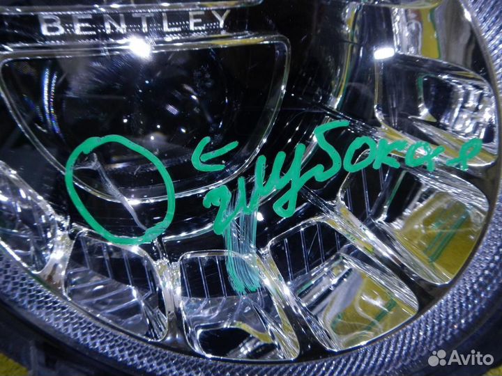 Фара правая Bentley Bentayga