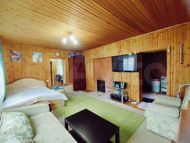 Дом 63,4 м² на участке 8,3 сот.