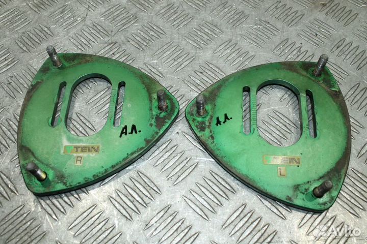 Опоры передних амортизаторов tein Subaru