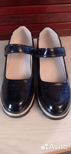 Туфли для девочки 35 р
