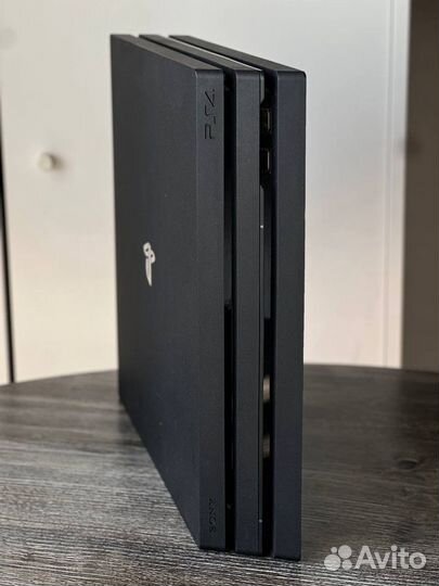 Sony playstation 4 pro 1tb