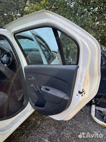 Дверь задняя правая renault logan 2