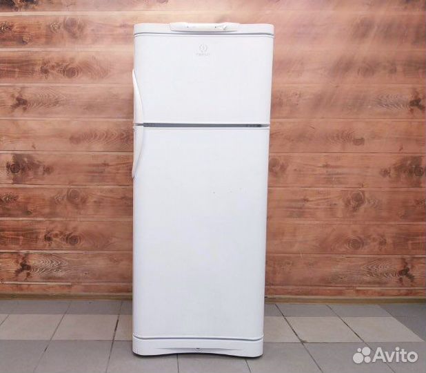 Холодильник indesit r27g