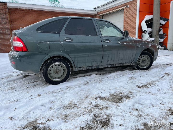 LADA Priora 1.6 МТ, 2010, 200 000 км
