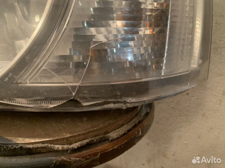 Фара лева Lend Rover Freelender 2