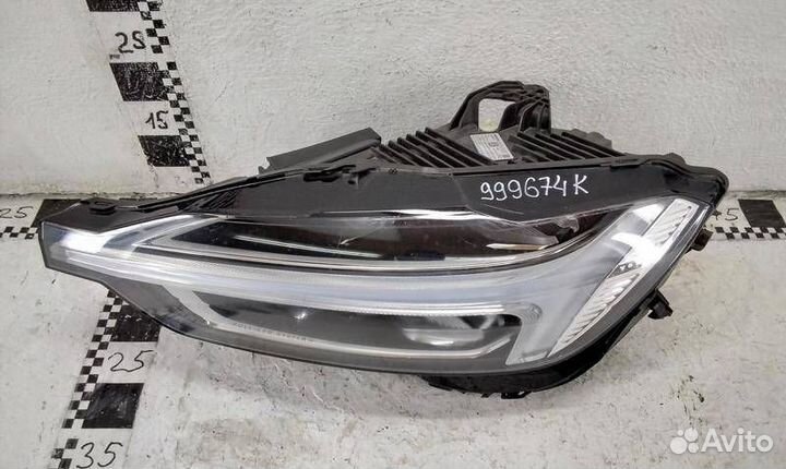 Фара левая Volvo XC60