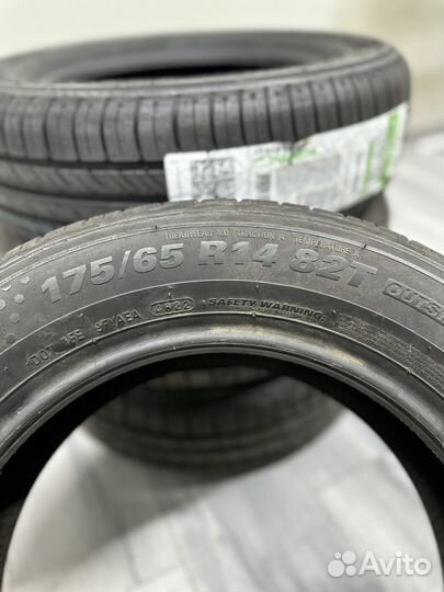 Kumho Ecowing ES31 175/65 R14 82T