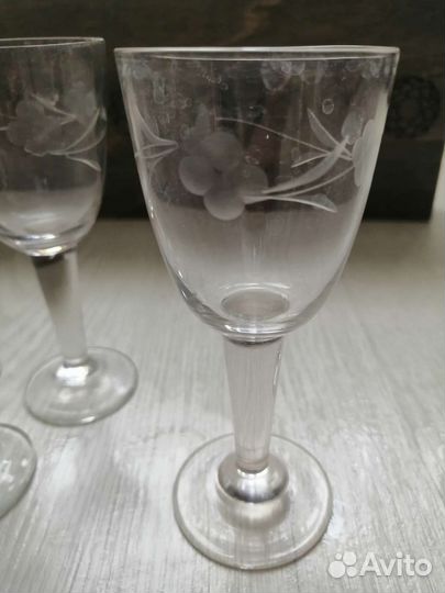 Графин и рюмки СССР