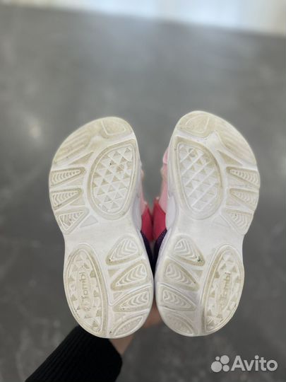 Кроссовки Tombi 26