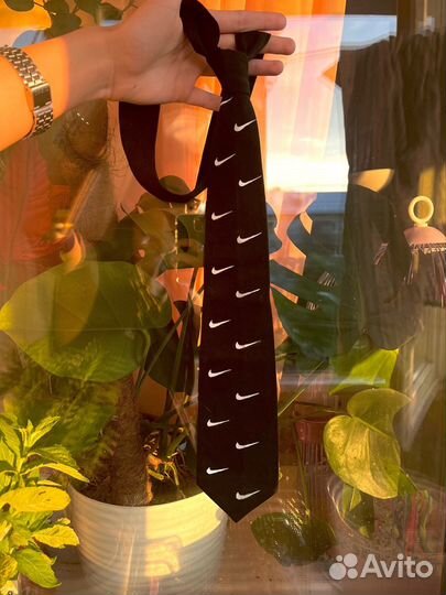 Галстук nike