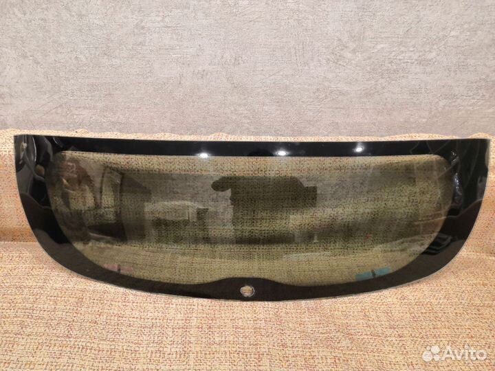 Стекло solaris заднее