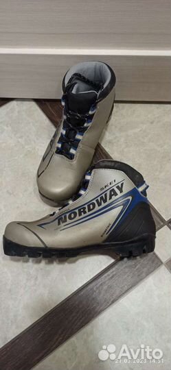 Лыжные ботинки р37(23 см