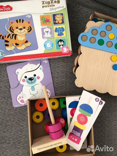 Развивающие игрушки пакетом
