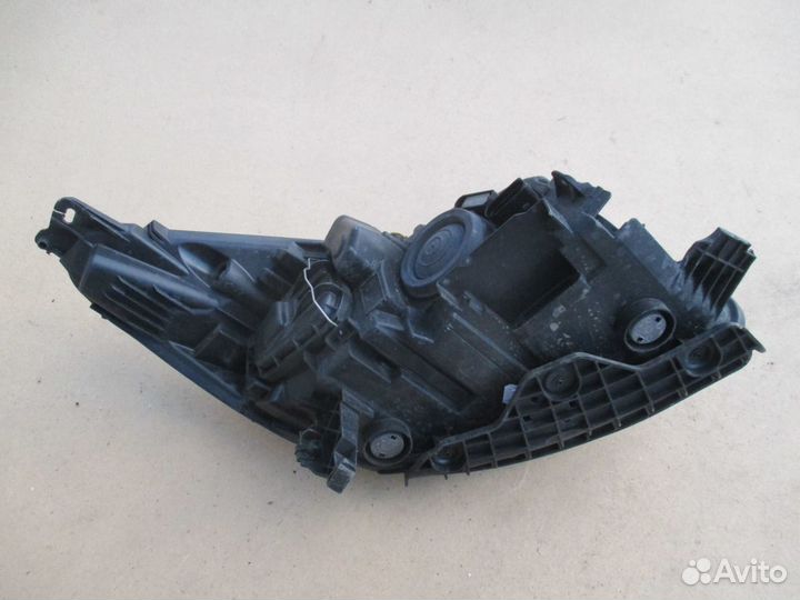 Фара левая Kuga 2012-2016