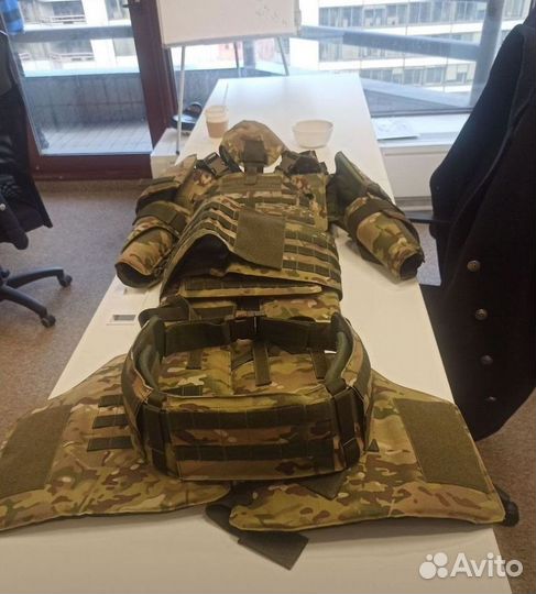 Бронежилет с плитами бр5