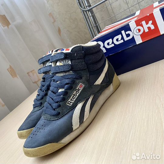 Reebok 36