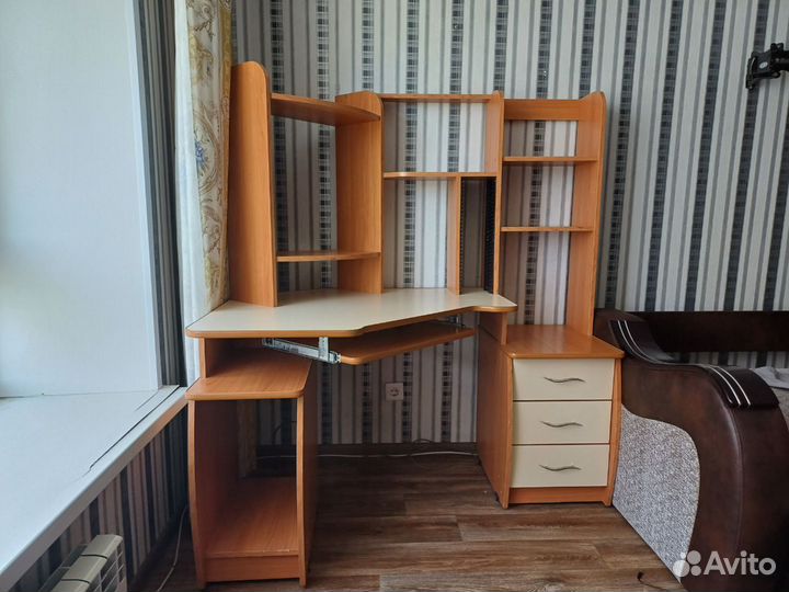 Компьютерный стол бу