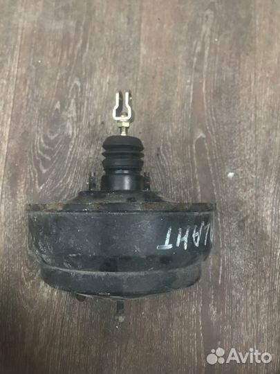 Вакуумный усилитель тормозов Mitsubishi Galant E52