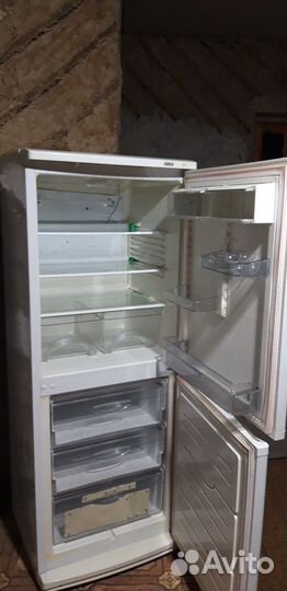 Холодильник