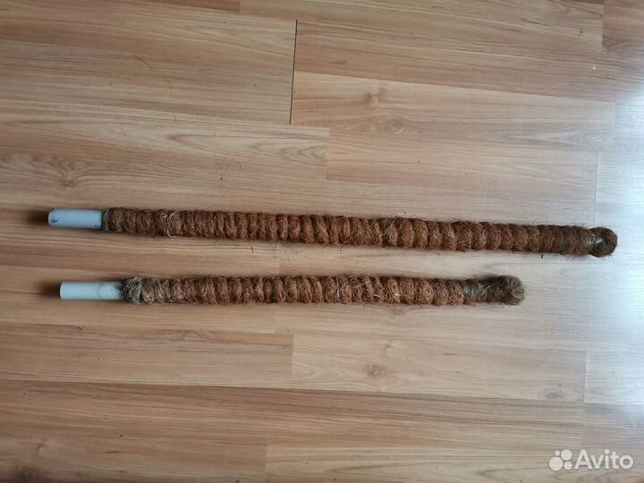 Кокосовая опора для цветов