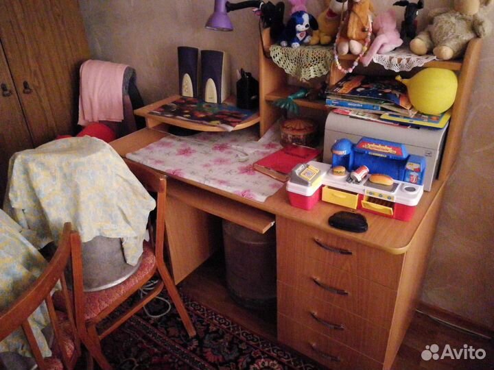 Компьютерный стол