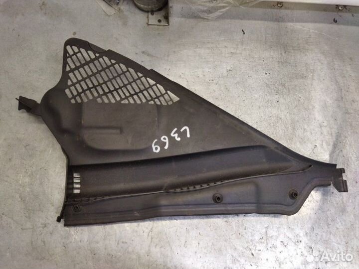 Решетка стеклоочистителя левая Bmw 3-Серия F30