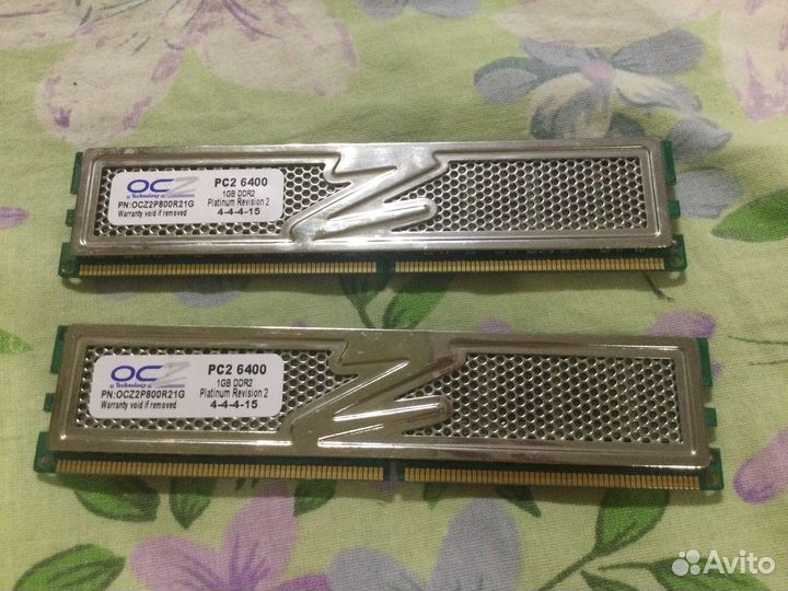Оперативная память DDR2 PC2 6400, 1 GB