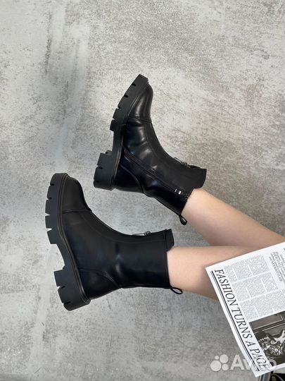 Зимние ботинки шерсть с замком спереди