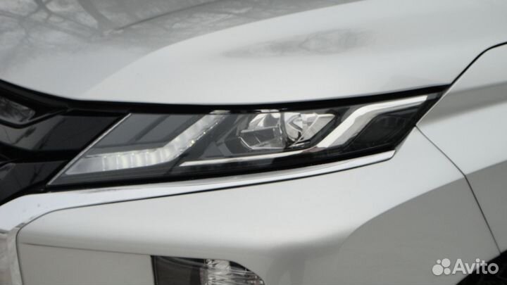 Mitsubishi L200 2.4 AT, 2023, 17 000 км