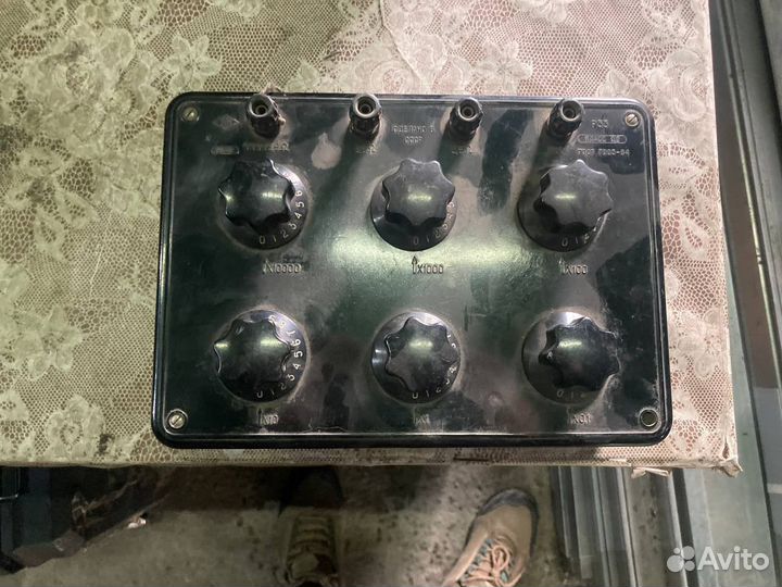 Магазин сопротивления Р33