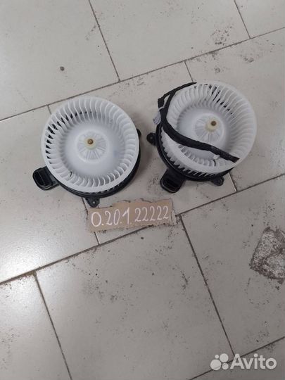 Моторчик печки Jaguar F-Pace RHD