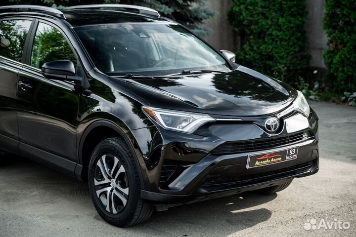 Toyota RAV4 2.5 AT, 2016, 92 000 км