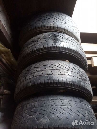 Michelin Latitude Cross 235/60 R16