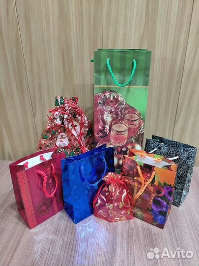 Упаковка для подарка. Набор фольги для творчества