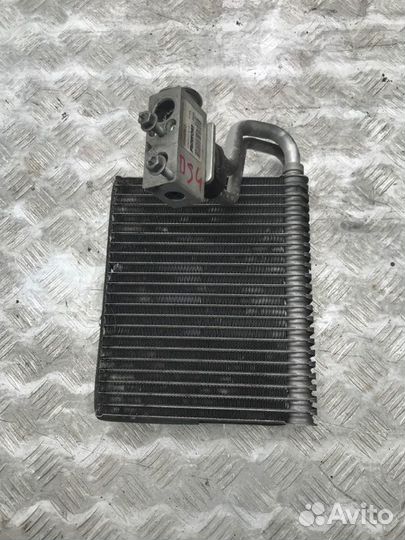 Радиатор кондиционера Citroen Ds4