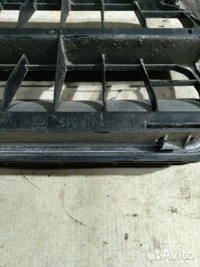 Решетка вентиляционная задняя Seat Leon (1P1) 2012