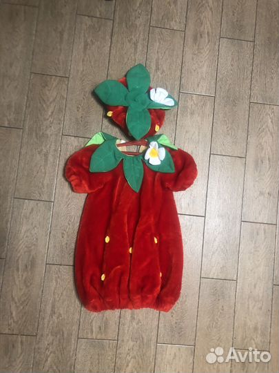 Костюм клубнички