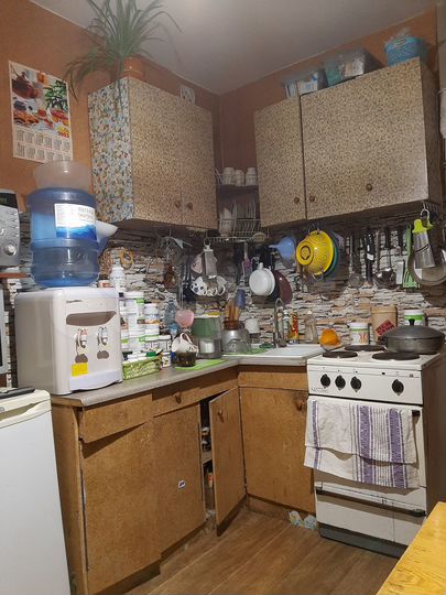 2-к. квартира, 50 м², 3/10 эт.