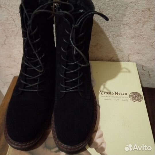 Ботинки женские зимние 38 размера