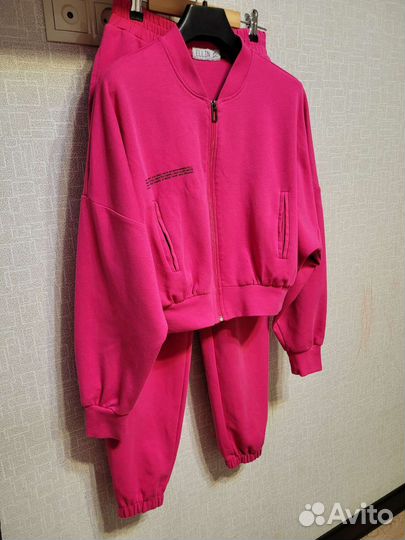 Костюм спортивный женский 44 46 48