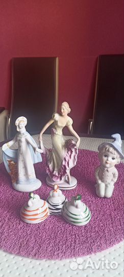 Фарфоровые статуэтки
