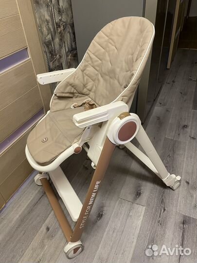 Стульчик для кормления happy baby