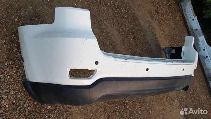 Задний бампер Гранд Чероки wk2