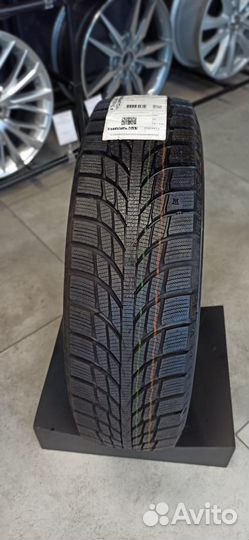 Kumho WinterCraft Ice Wi51 225/55 R17