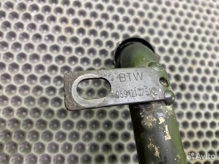 Трубка охлаждения Audi A6 C5 avant BDH 2.5TDI 2004