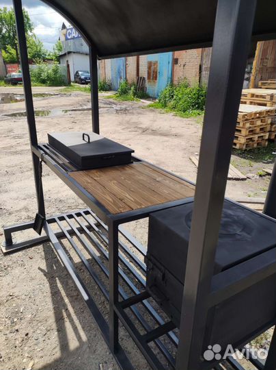 Мангал в подарок мужу в стиле лофт