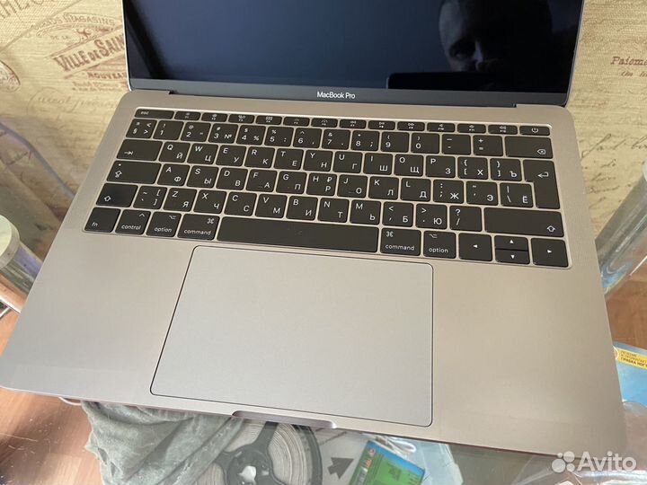 Macbook pro retina 13 2017 i5 8gb 256ssd