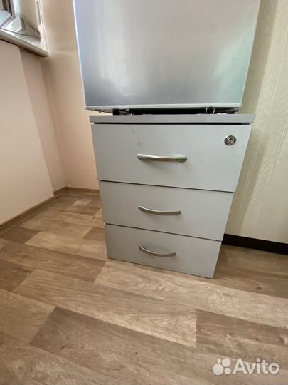 Тумба офисная с ящиками