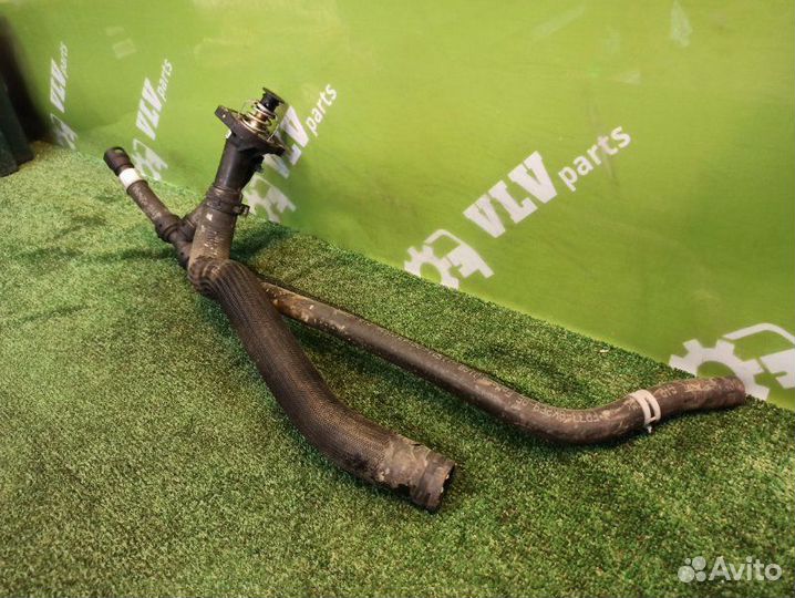 Патрубок охлаждения радиатора Ford Mustang