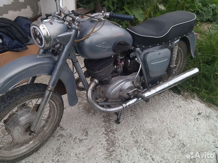 Продам иж планета 2